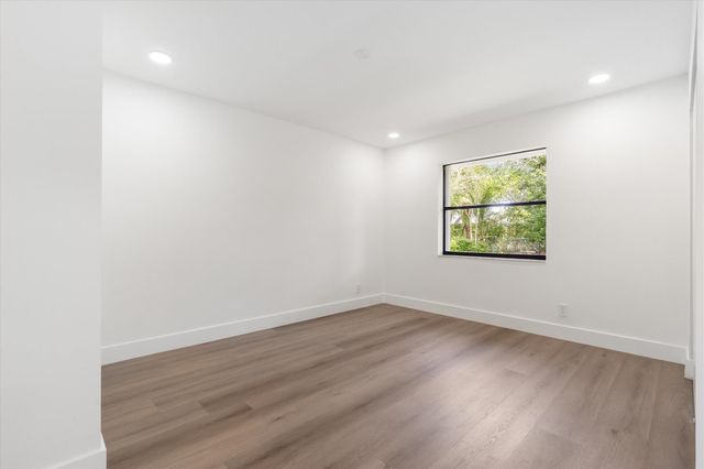 8899 NW 47th Drive, Coral Springs, FL 33067