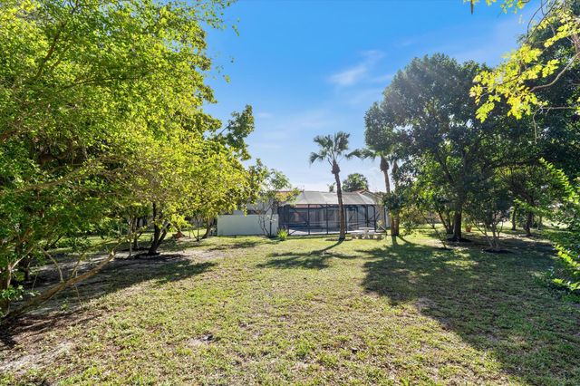 8899 NW 47th Drive, Coral Springs, FL 33067