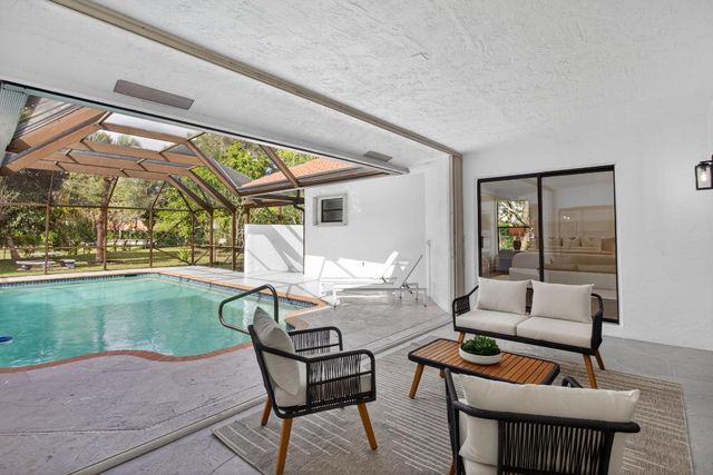 8899 NW 47th Drive, Coral Springs, FL 33067