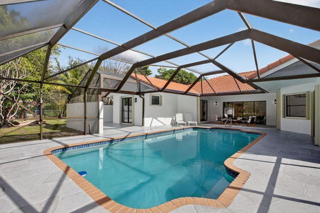 8899 NW 47th Drive, Coral Springs, FL 33067