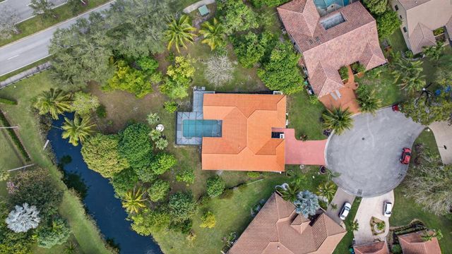 8899 NW 47th Drive, Coral Springs, FL 33067