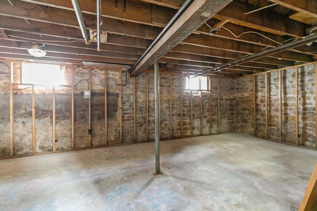 215 N Bridge Street, Markesan, WI 53946