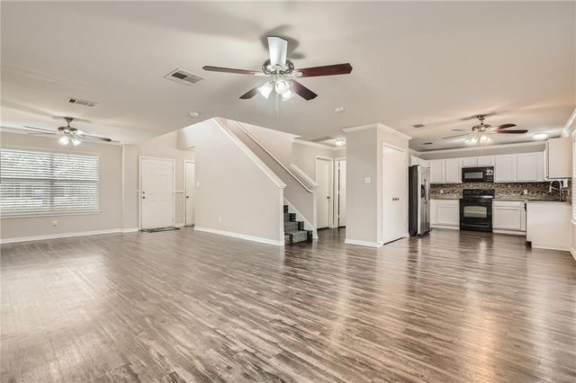 612 Copper CT, Jarrell, TX 76537