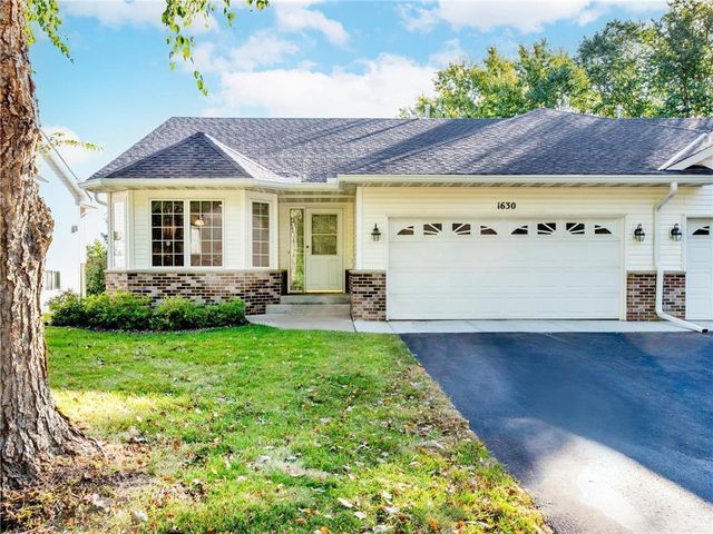 1630 Mackubin Street, Saint Paul, MN 55117