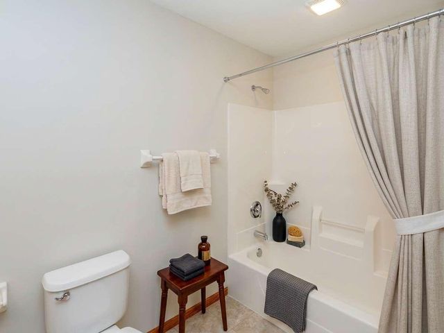 1630 Mackubin Street, Saint Paul, MN 55117