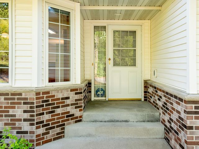 1630 Mackubin Street, Saint Paul, MN 55117