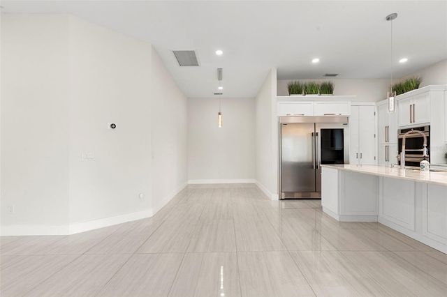 3835 SHORE ACRES BOULEVARD NE, St Petersburg, FL 33703