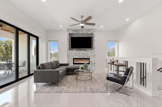 3835 SHORE ACRES BOULEVARD NE, St Petersburg, FL 33703