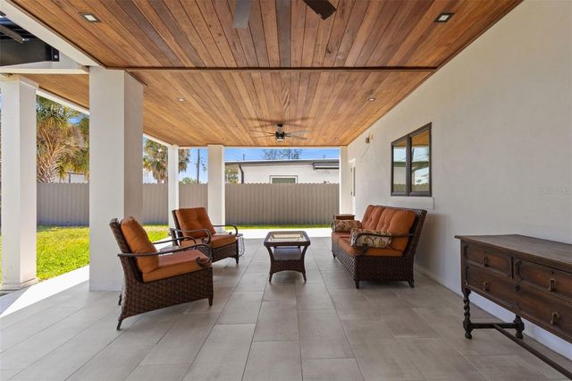 3835 SHORE ACRES BOULEVARD NE, St Petersburg, FL 33703