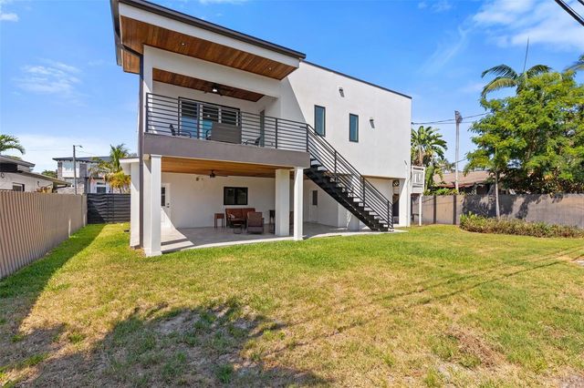 3835 SHORE ACRES BOULEVARD NE, St Petersburg, FL 33703