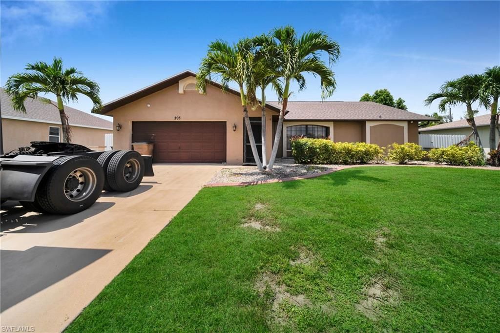 203 SE 16th TER, CAPE CORAL, FL 33990 — photo 4