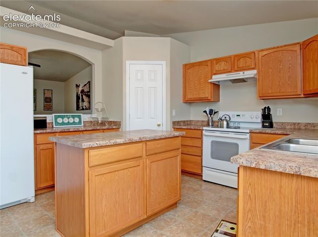 4806 Rusty Nail Point 202, Colorado Springs, CO 80916