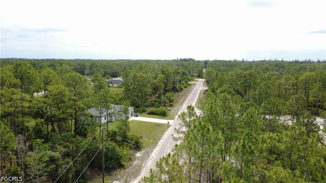 346 Sapphire ST, Lehigh Acres, FL 33972