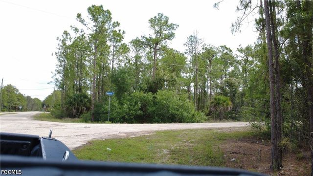 346 Sapphire ST, Lehigh Acres, FL 33972