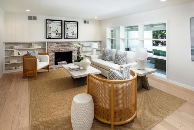 617 Giralda Drive, Los Altos, CA 94024