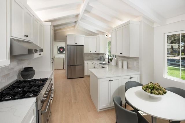 617 Giralda Drive, Los Altos, CA 94024