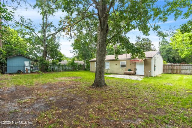 5546 GREEN FOREST Drive, Jacksonville, FL 32244