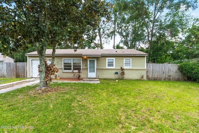 5546 GREEN FOREST Drive, Jacksonville, FL 32244