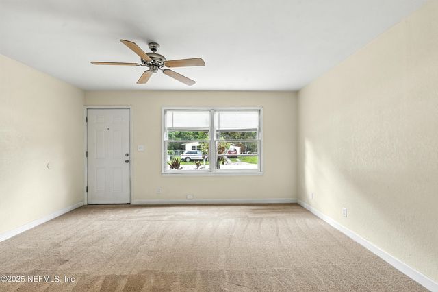 5546 GREEN FOREST Drive, Jacksonville, FL 32244