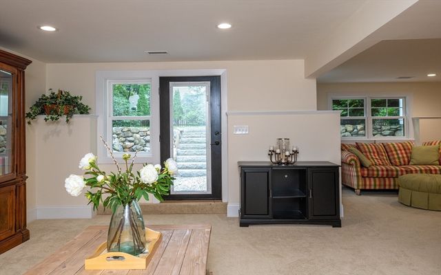22 Oldham Road, Arlington, MA 02474