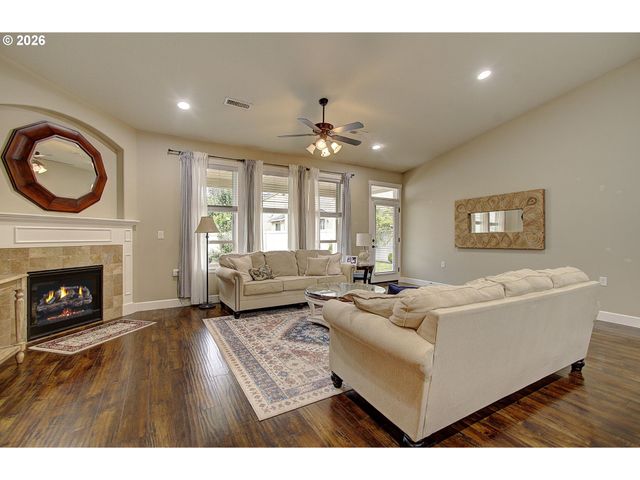 2308 Nw 5TH St, Battle Ground, WA 98604