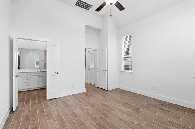 9414 Autumn Vale Drive, Missouri City, TX 77459
