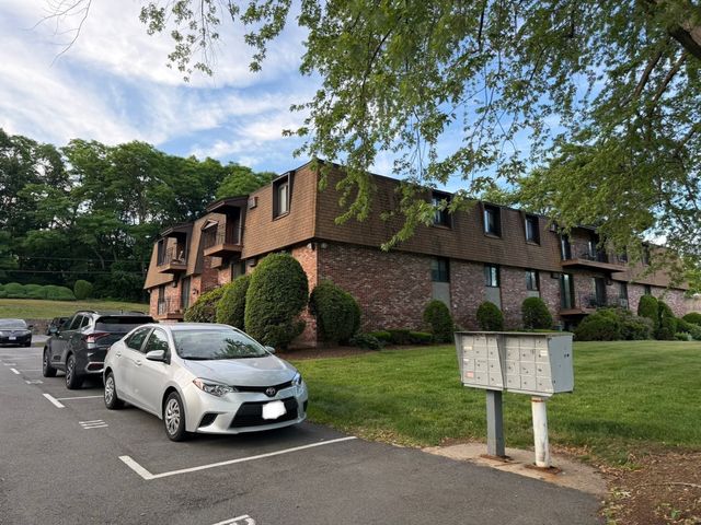 625 West Lowell Ave 14, Haverhill, MA 01832