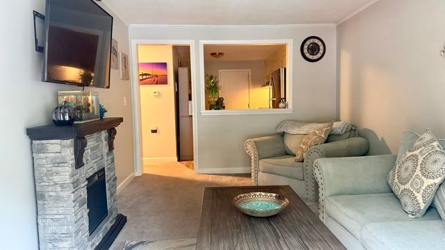 625 West Lowell Ave 14, Haverhill, MA 01832