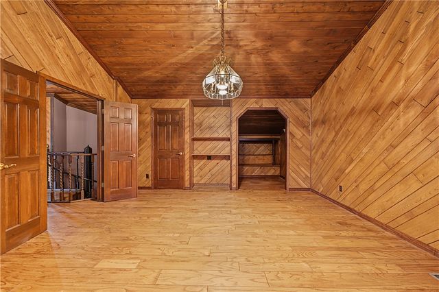 1415 Clear Creek Drive, Springdale, AR 72764