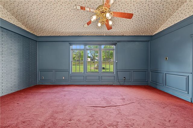 1415 Clear Creek Drive, Springdale, AR 72764