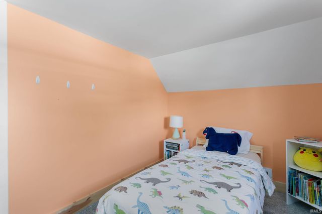 940 S 34Th Street, South Bend, IN 46615