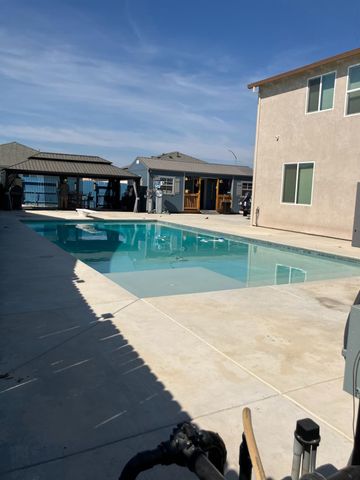 3048 Stones Ln, Stockton, CA 95212
