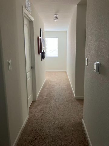 3048 Stones Ln, Stockton, CA 95212
