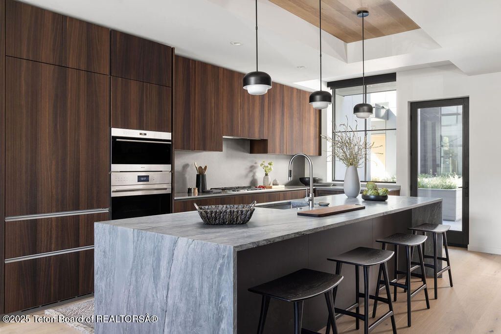 165 N GLENWOOD Street 29, Jackson, WY 83001 photo 16