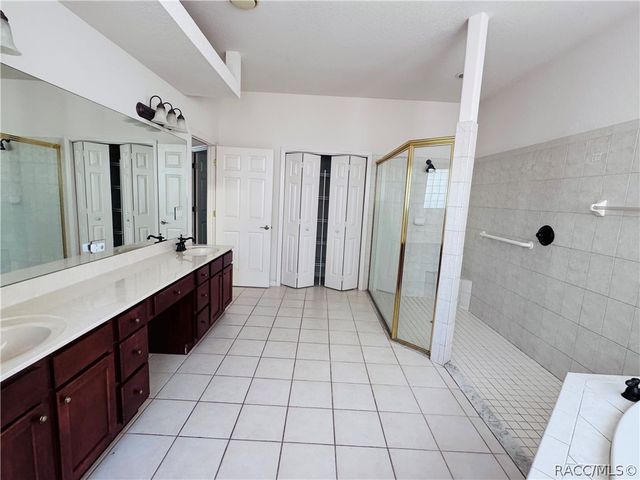 5885 W Bonanza Drive, Beverly Hills, FL 34465