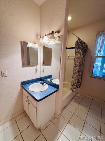 5885 W Bonanza Drive, Beverly Hills, FL 34465