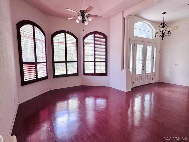 5885 W Bonanza Drive, Beverly Hills, FL 34465
