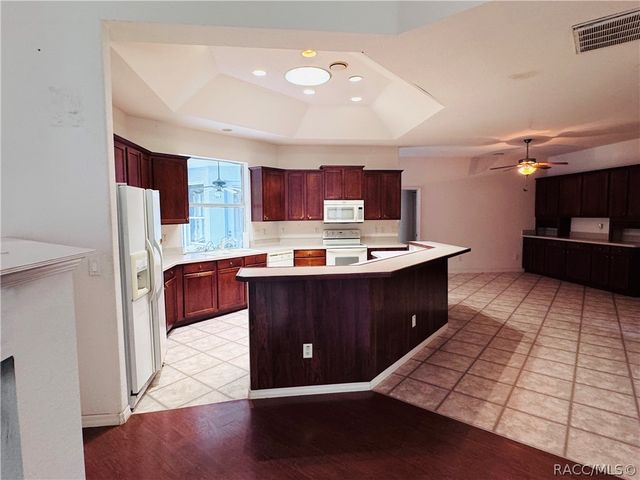 5885 W Bonanza Drive, Beverly Hills, FL 34465