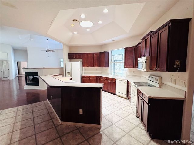 5885 W Bonanza Drive, Beverly Hills, FL 34465