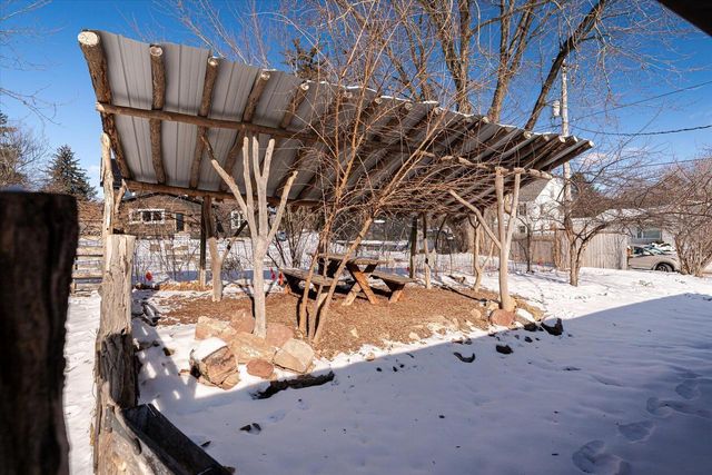 414 S East AVENUE, Viroqua, WI 54665