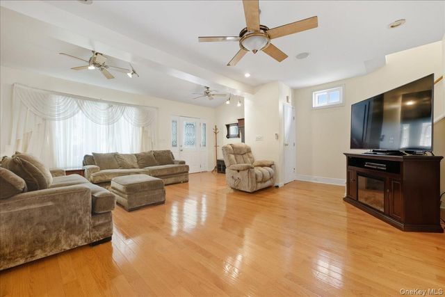 88-37 249th Street, Bellerose, NY 11426