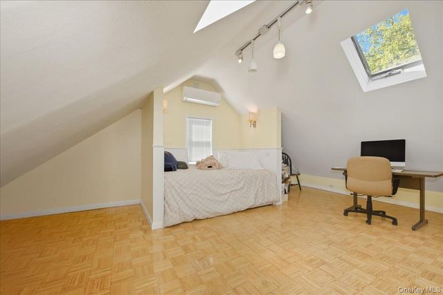 88-37 249th Street, Bellerose, NY 11426