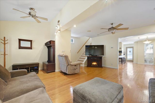 88-37 249th Street, Bellerose, NY 11426