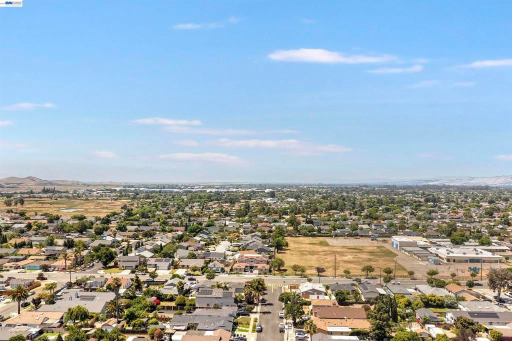 Image 64 of property listing at 37160 Aleppo Dr, Newark, CA 94560
