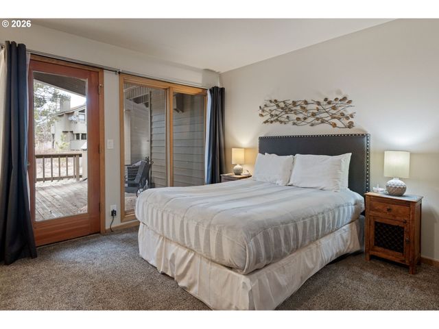 17926 PLAYOFF Ln, Sunriver, OR 97707