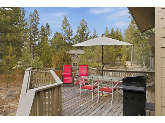17926 PLAYOFF Ln, Sunriver, OR 97707
