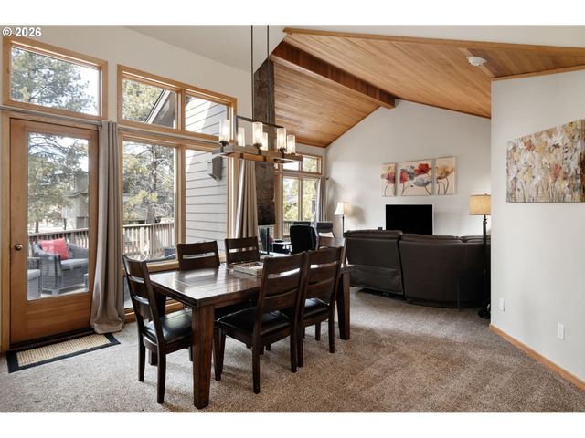 17926 PLAYOFF Ln, Sunriver, OR 97707