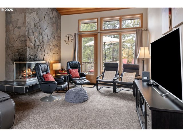 17926 PLAYOFF Ln, Sunriver, OR 97707