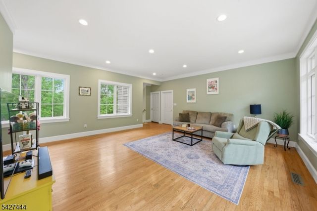 156 Kingsland Rd, Boonton Twp., NJ 07005
