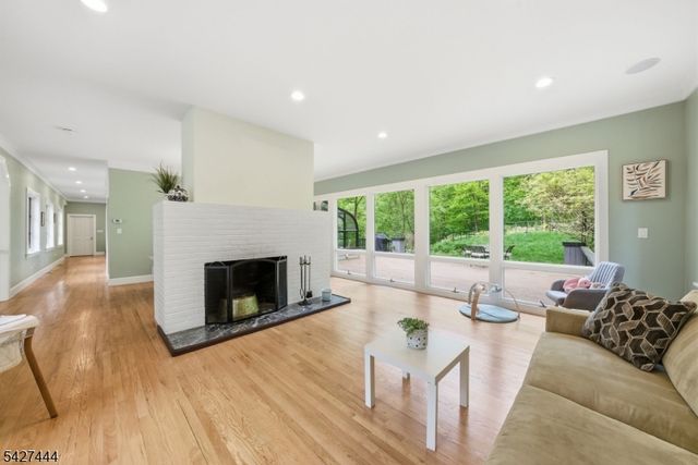 156 Kingsland Rd, Boonton Twp., NJ 07005